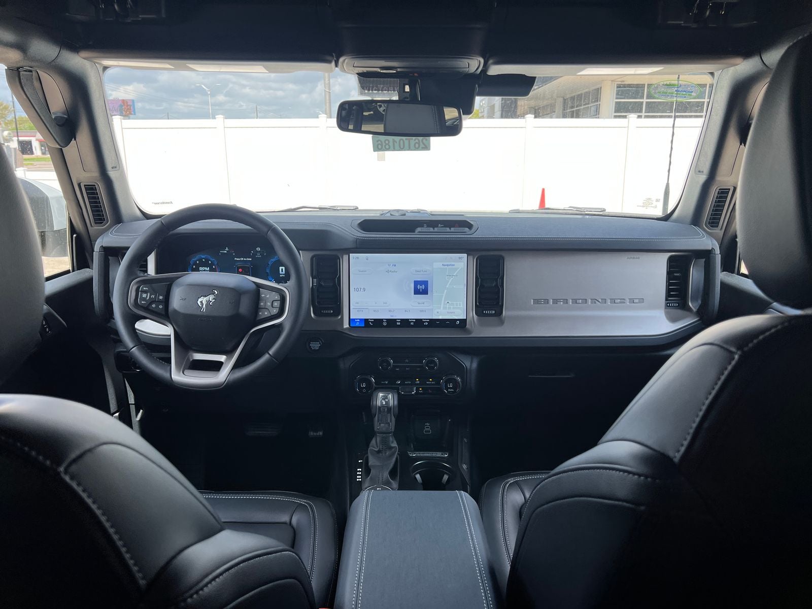 2026 Ford Bronco Outer Banks®