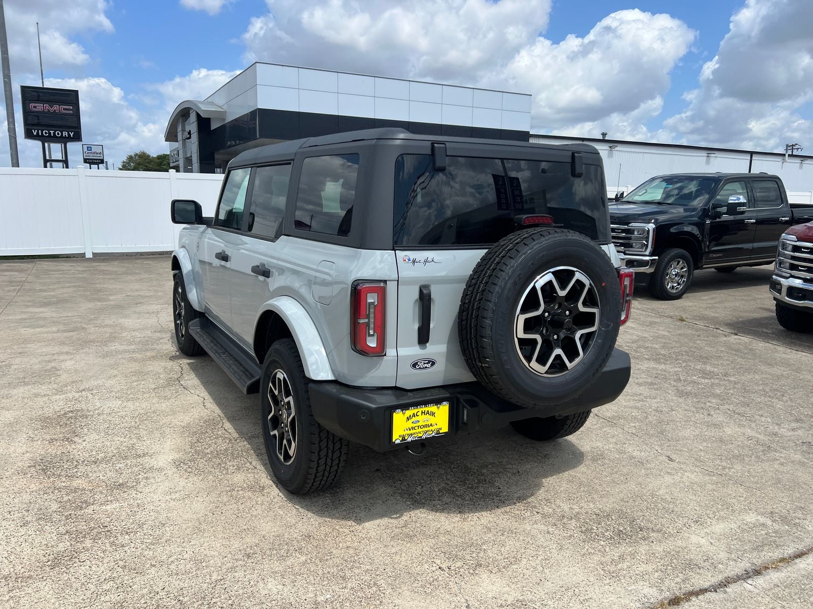 2026 Ford Bronco Outer Banks®
