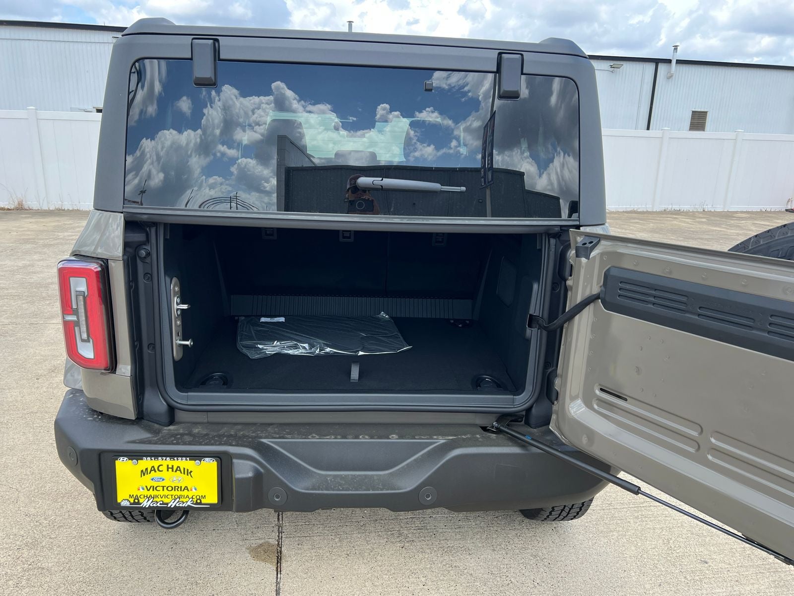 2026 Ford Bronco Outer Banks®