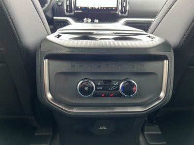 2026 Ford Expedition Platinum®