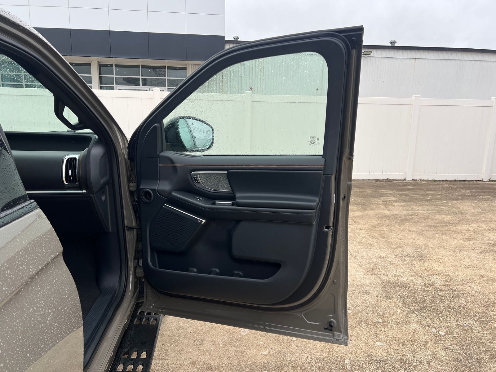 2026 Ford Expedition Tremor®