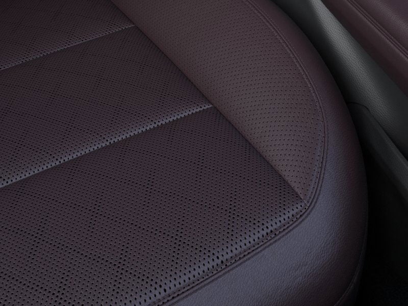 2026 Ford Explorer 4DR RWD PLTNM