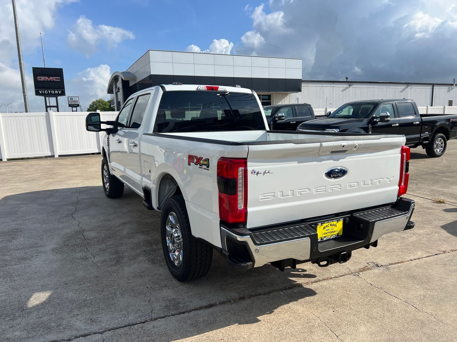 2026 Ford Super Duty F-250® Lariat®