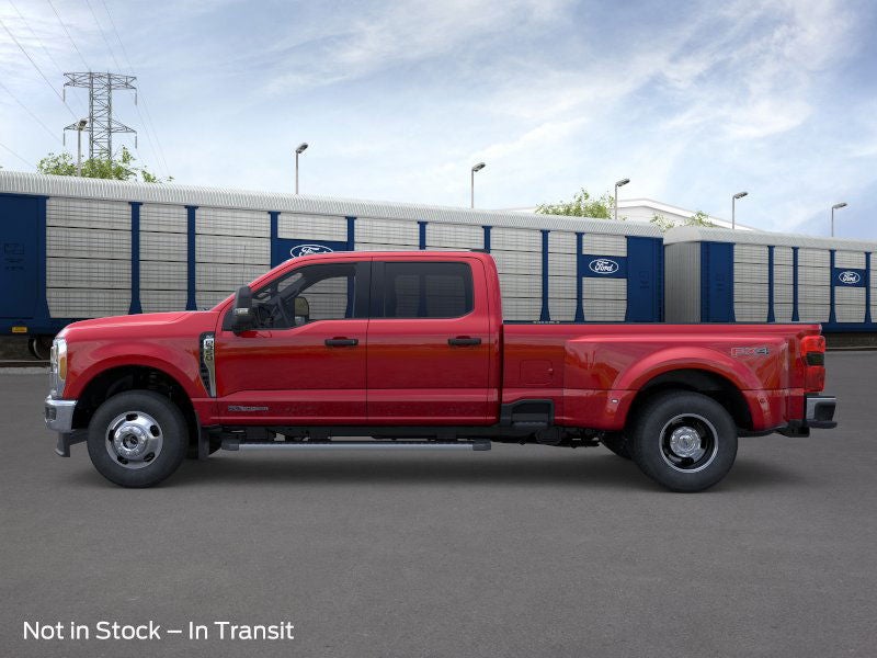 2026 Ford Super Duty F-350® XLT