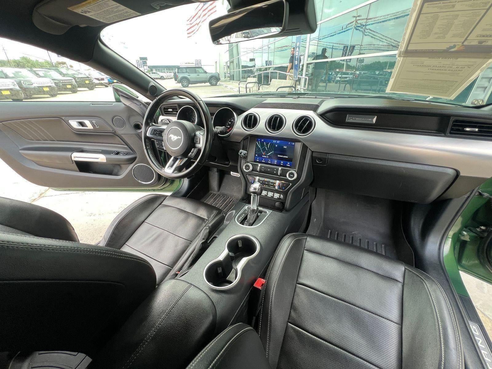 2022 Ford Mustang EcoBoost Premium