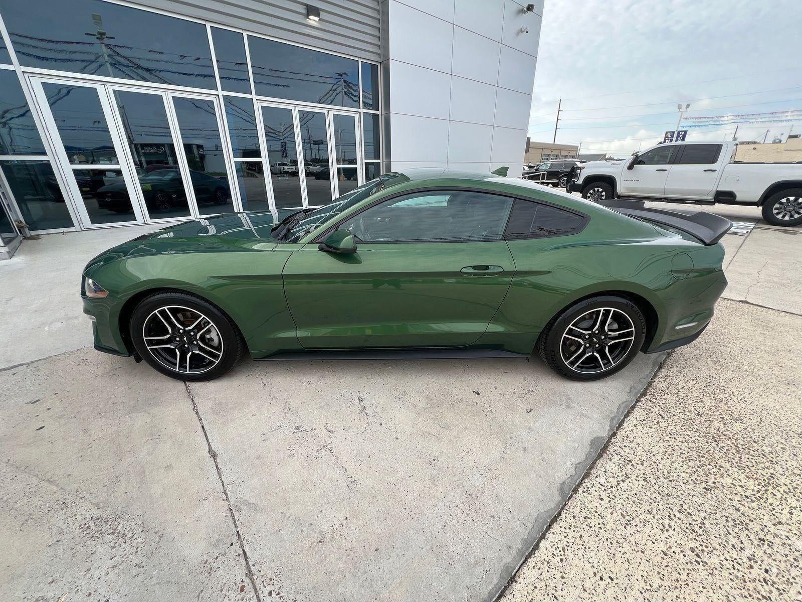 2022 Ford Mustang EcoBoost Premium