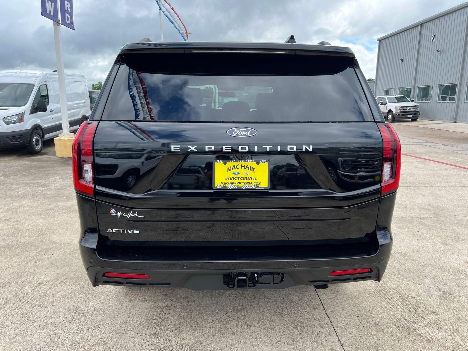 2026 Ford Expedition Active