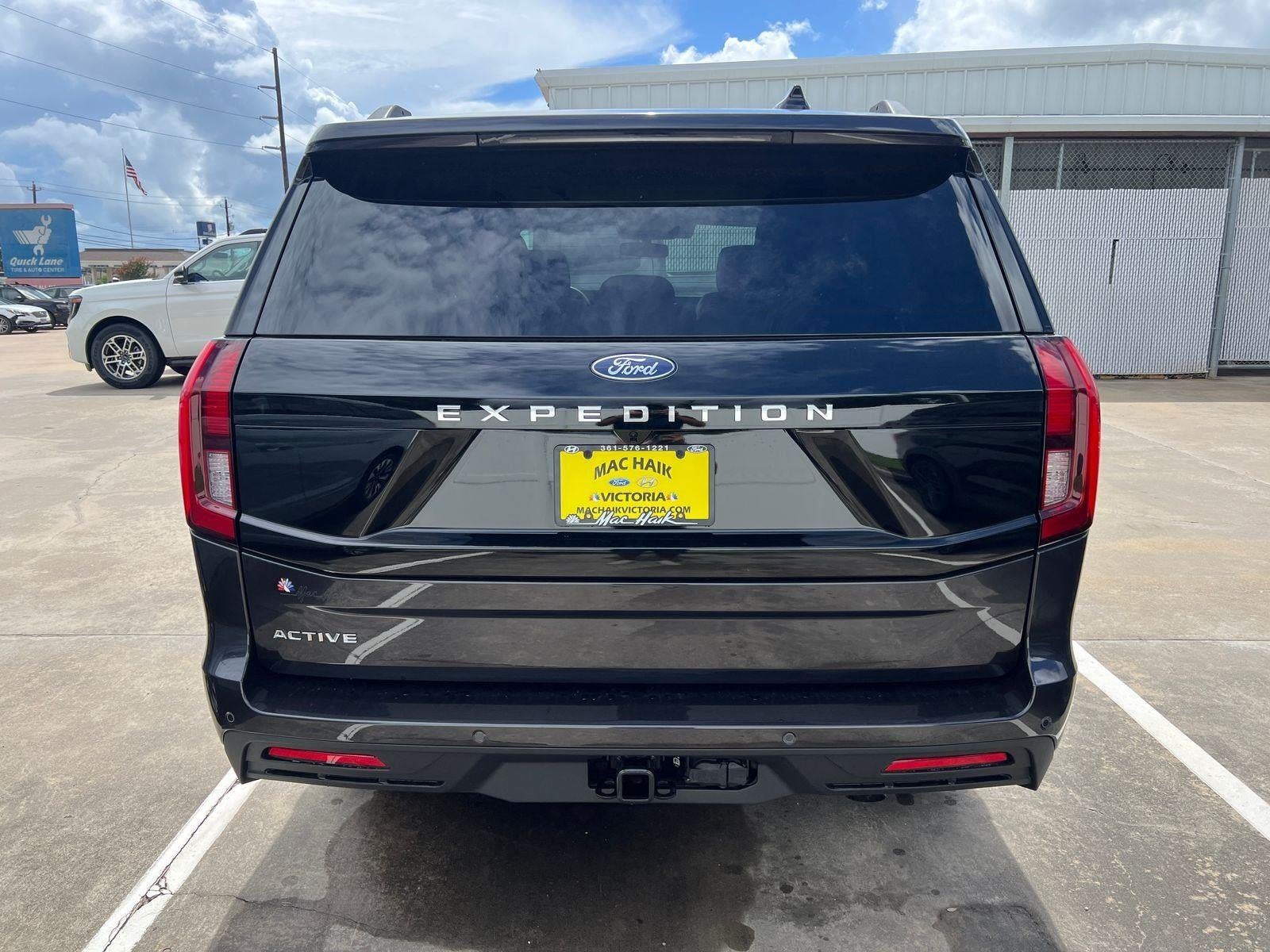 2026 Ford Expedition Active