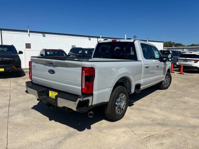 2026 Ford Super Duty F-350 Lariat