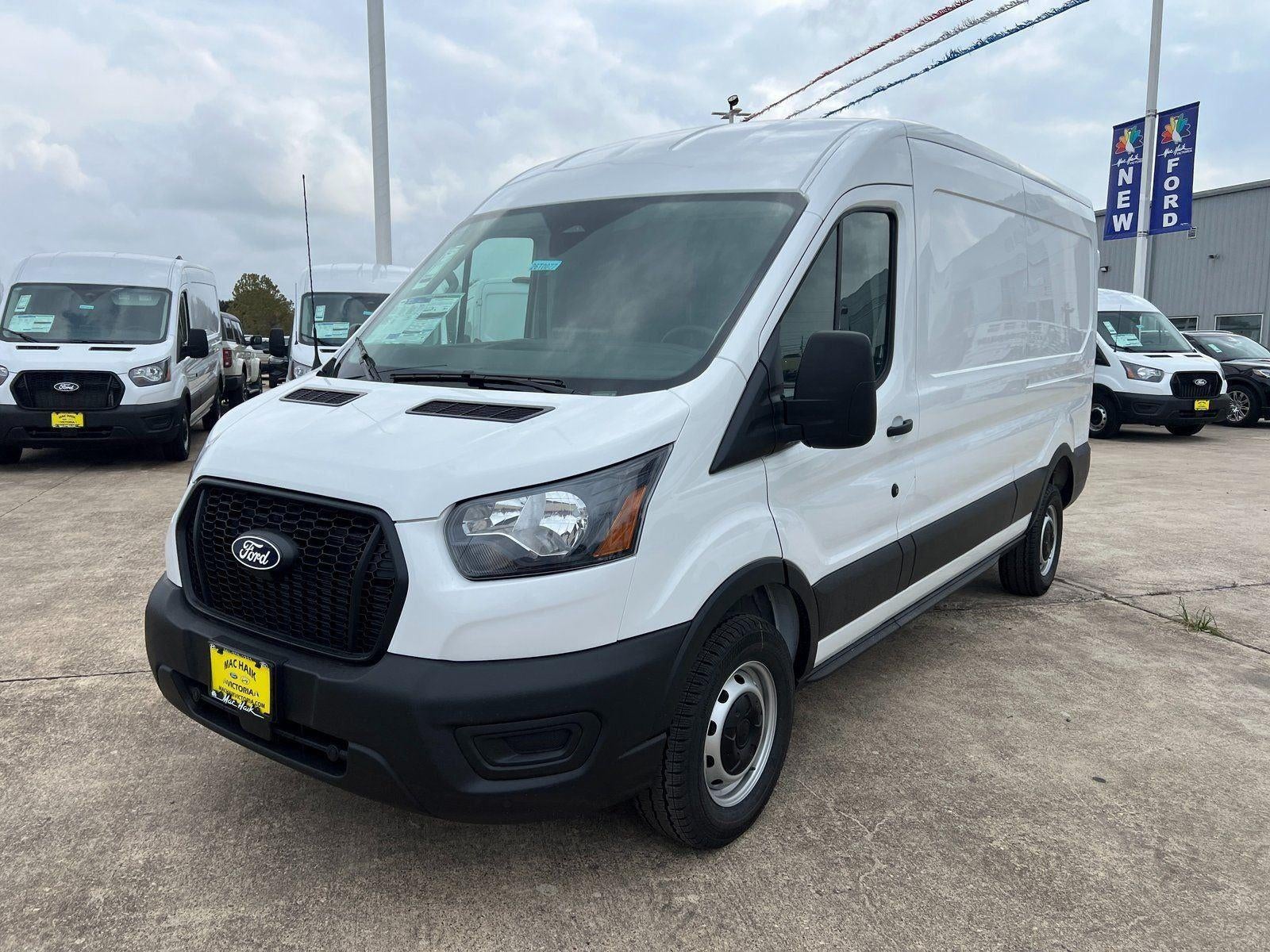2026 Ford Transit Cargo Van Base