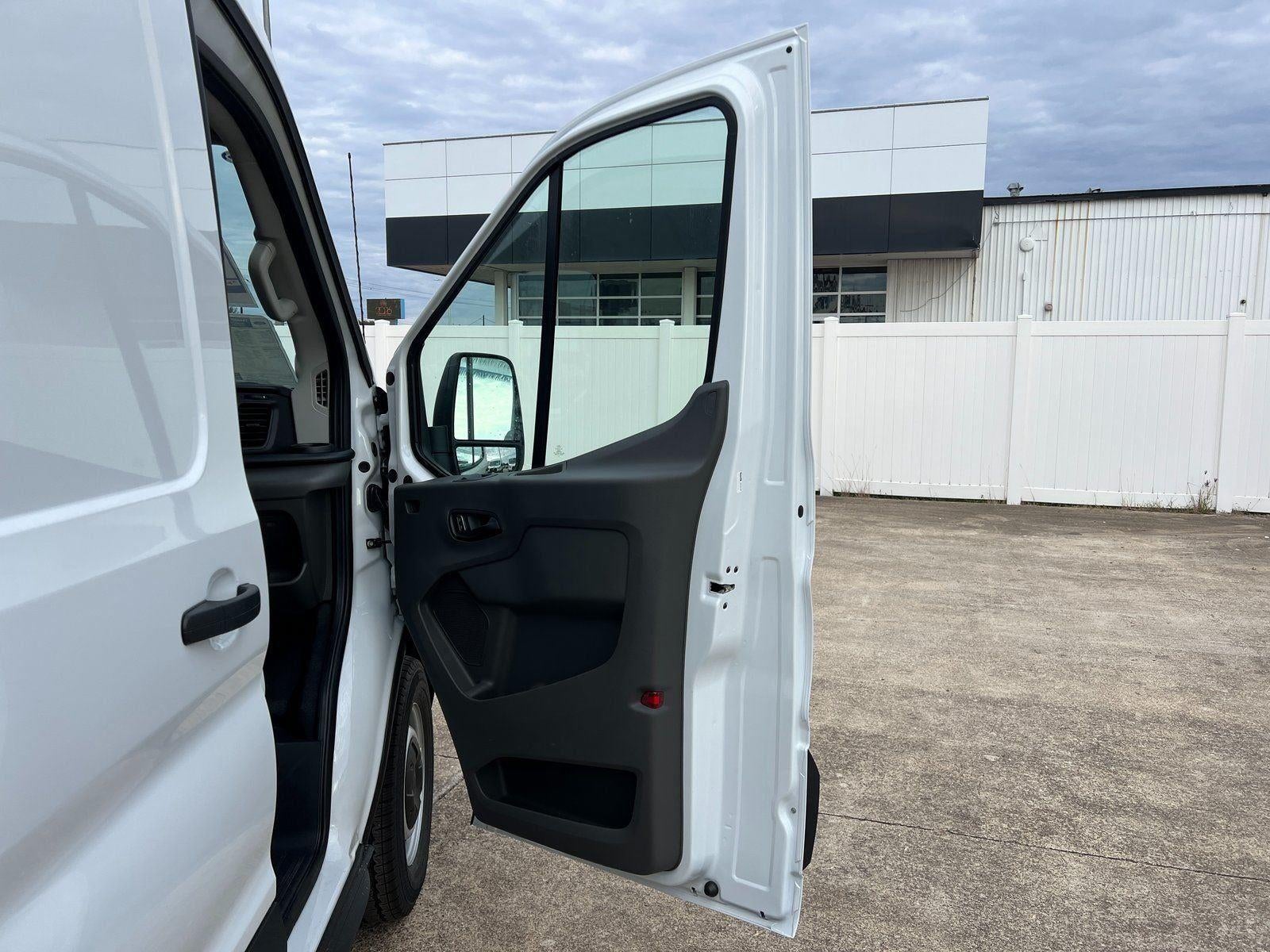 2026 Ford Transit 250
