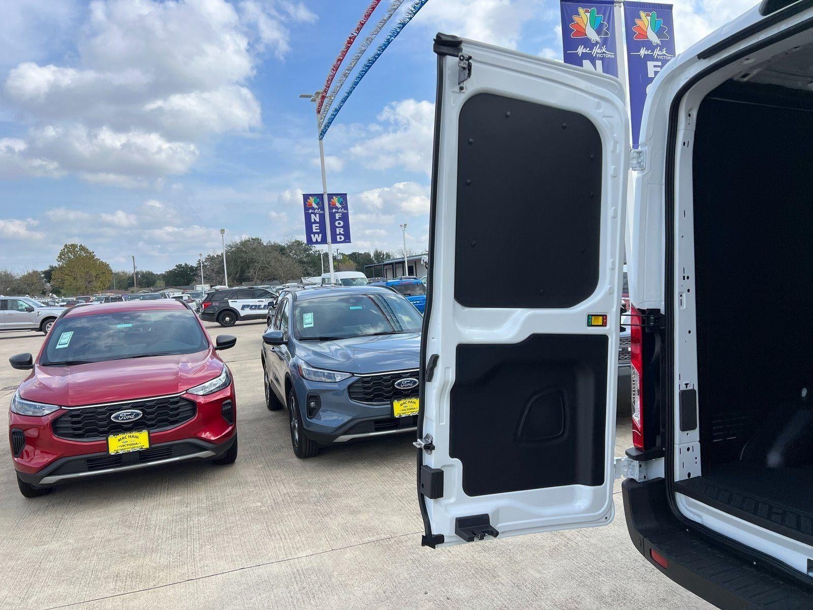 2026 Ford Transit Cargo Van Base