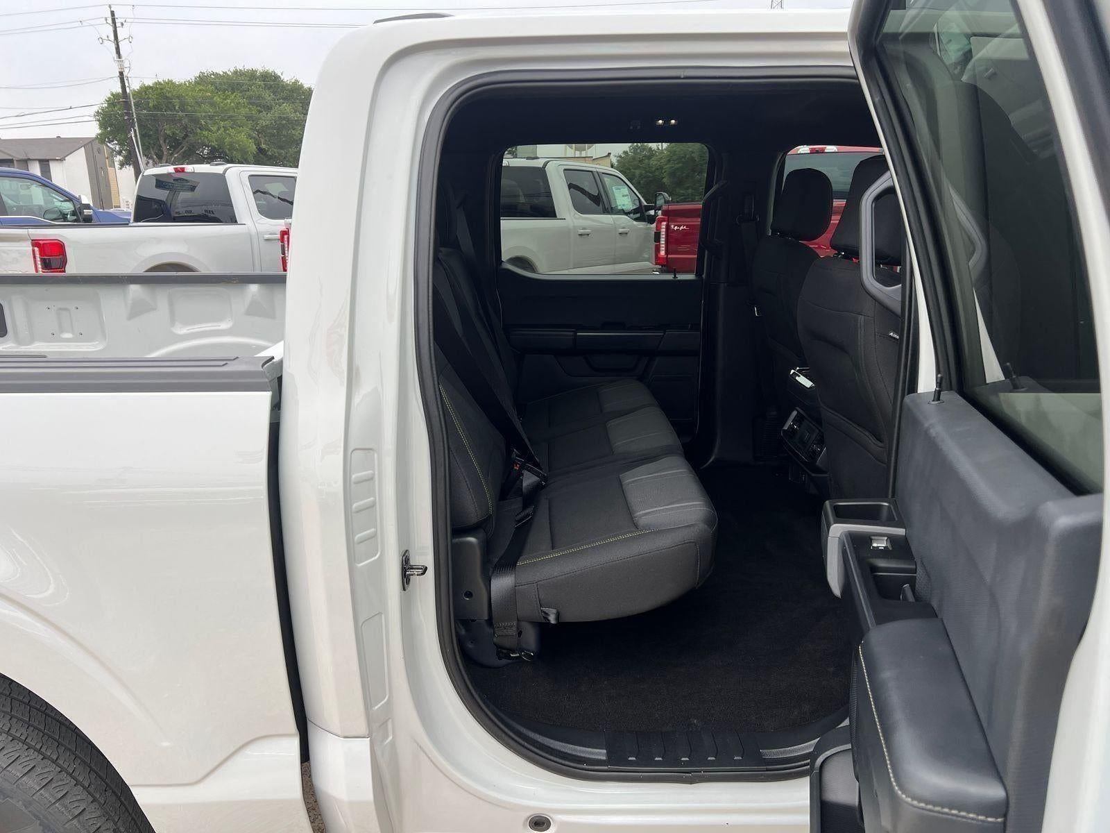 2024 Ford F150 PU STX