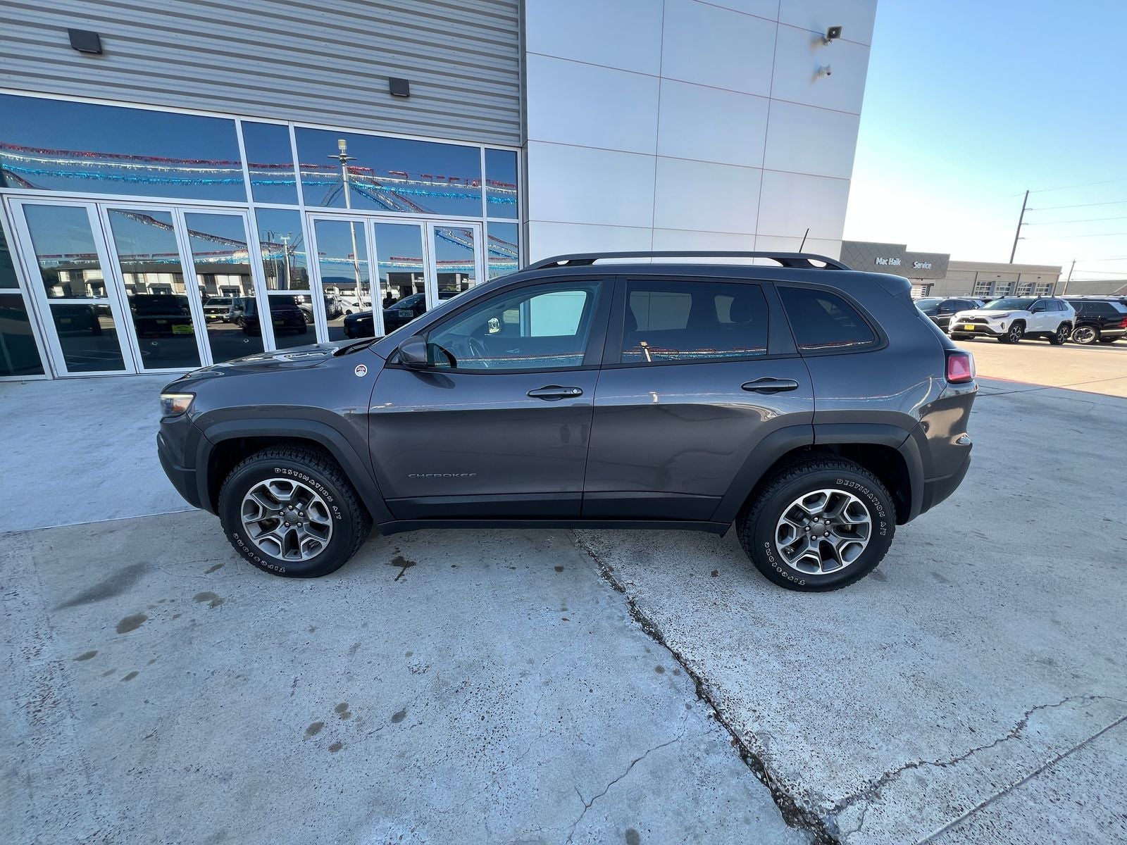 2020 Jeep Cherokee Trailhawk