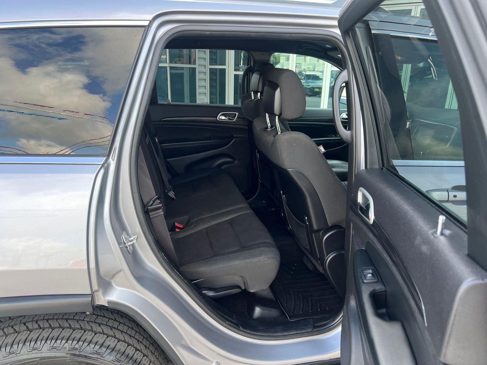2021 Jeep Grand Cherokee Laredo E