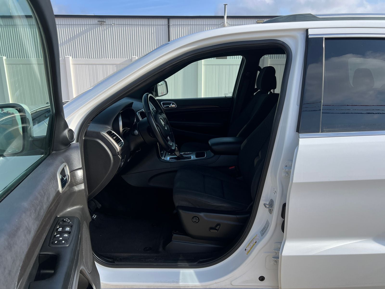 2018 Jeep Grand Cherokee Laredo E