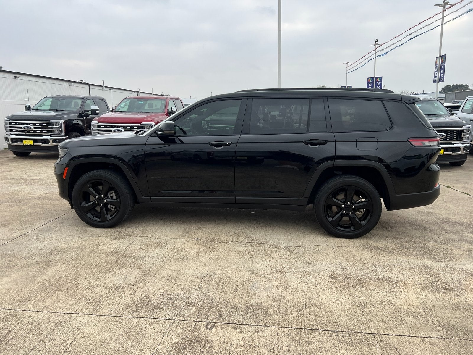 2023 Jeep Grand Cherokee L Altitude