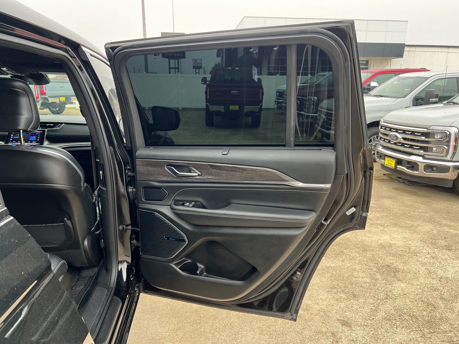 2022 Jeep Grand Cherokee L Overland