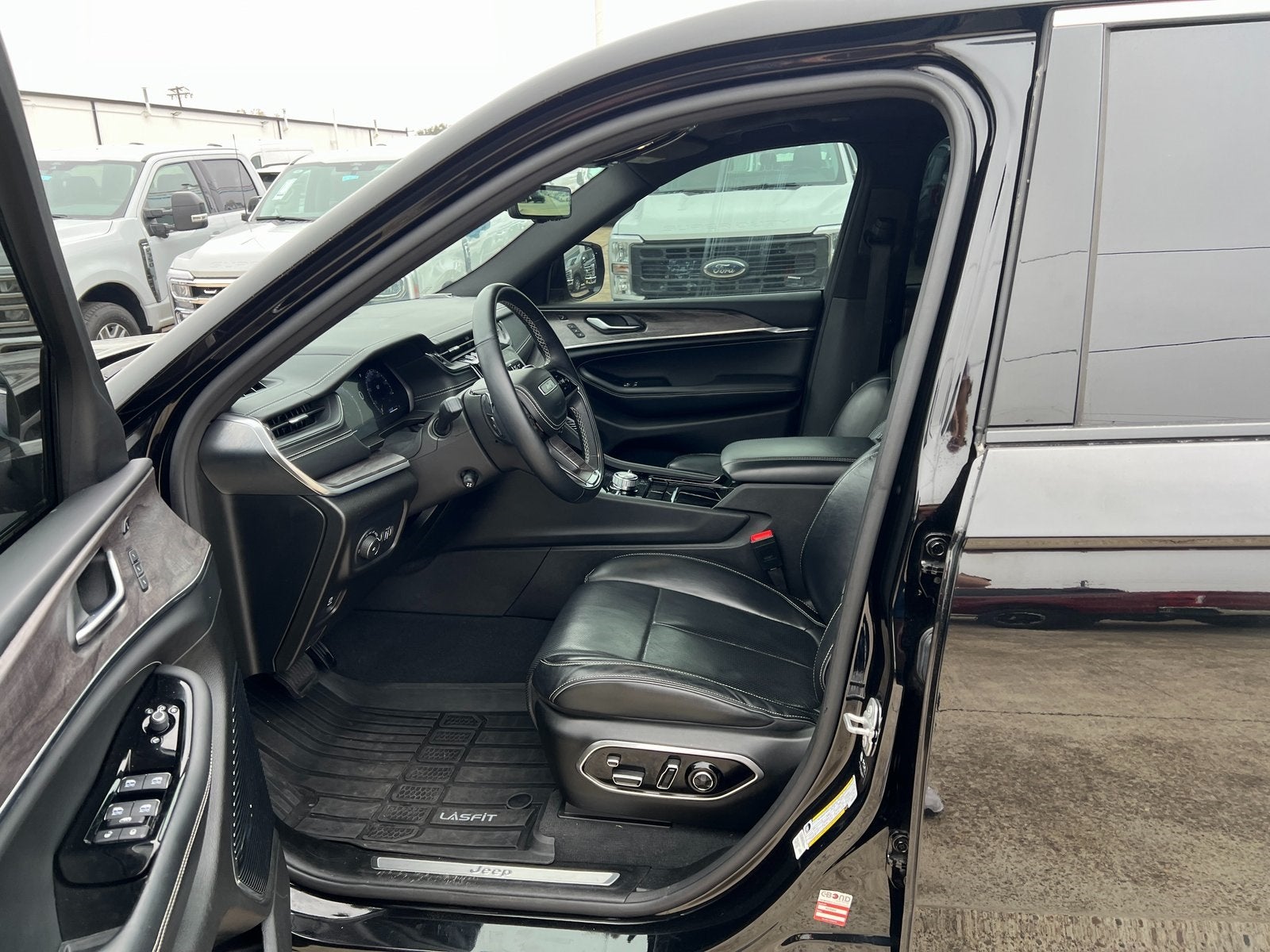 2022 Jeep Grand Cherokee L Overland