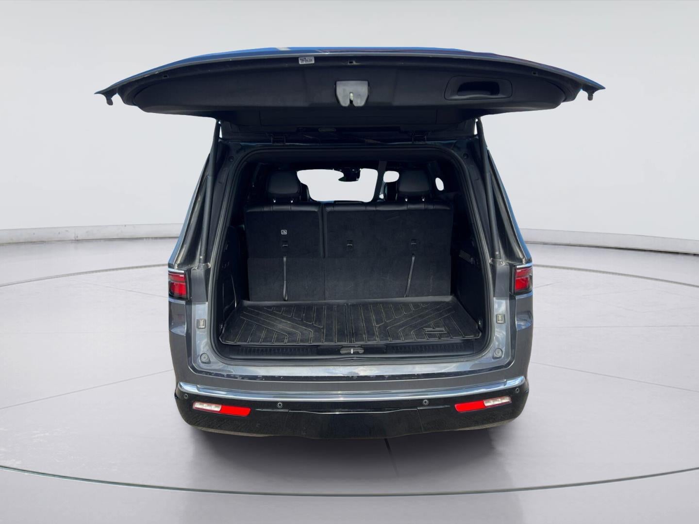 2022 Jeep Wagoneer Series I