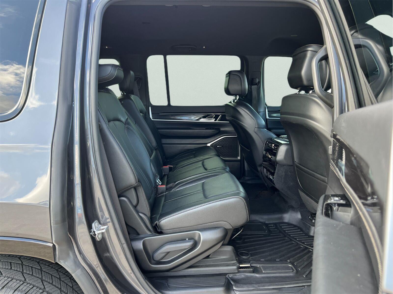 2022 Jeep Wagoneer Series I