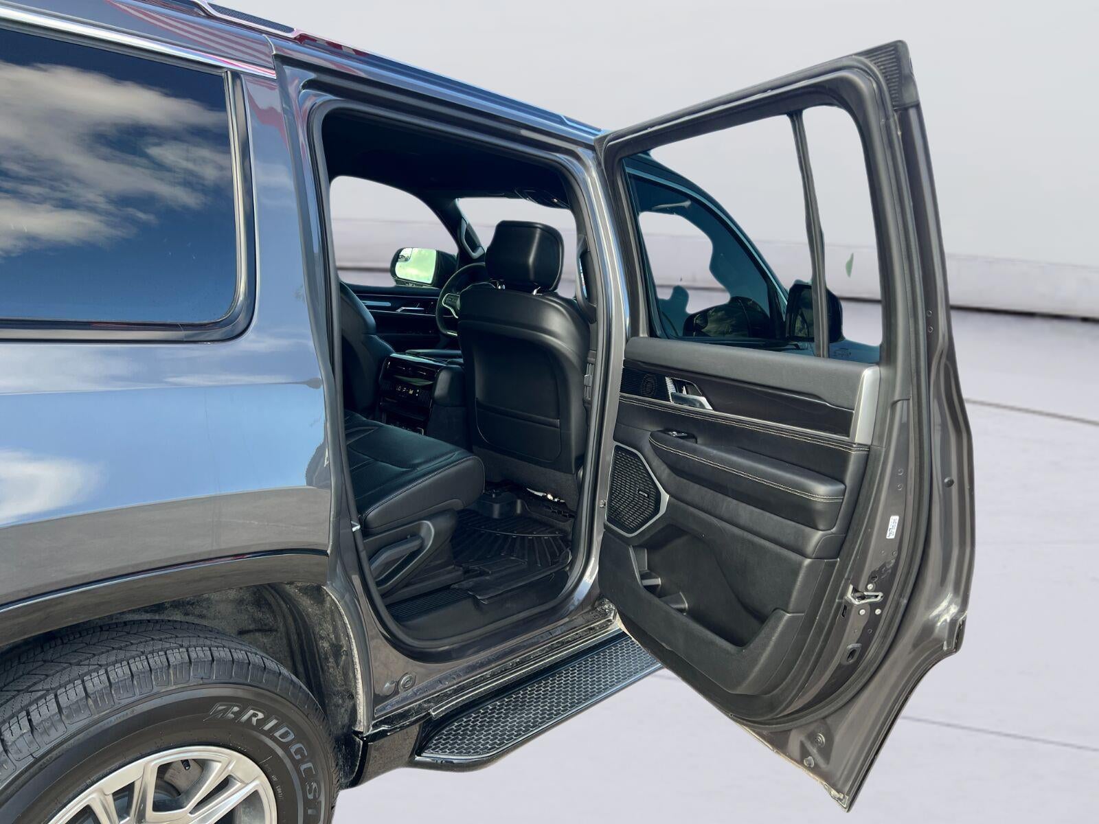 2022 Jeep Wagoneer Series I