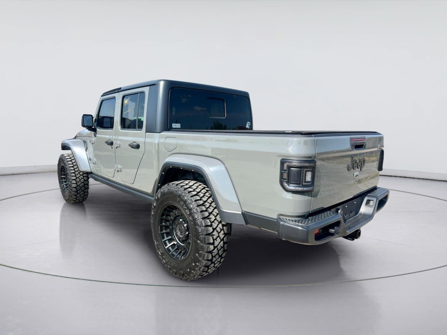 2023 Jeep Gladiator Willys