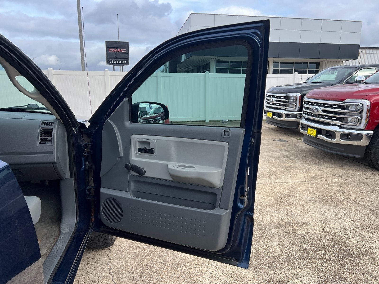 2006 Dodge Dakota ST