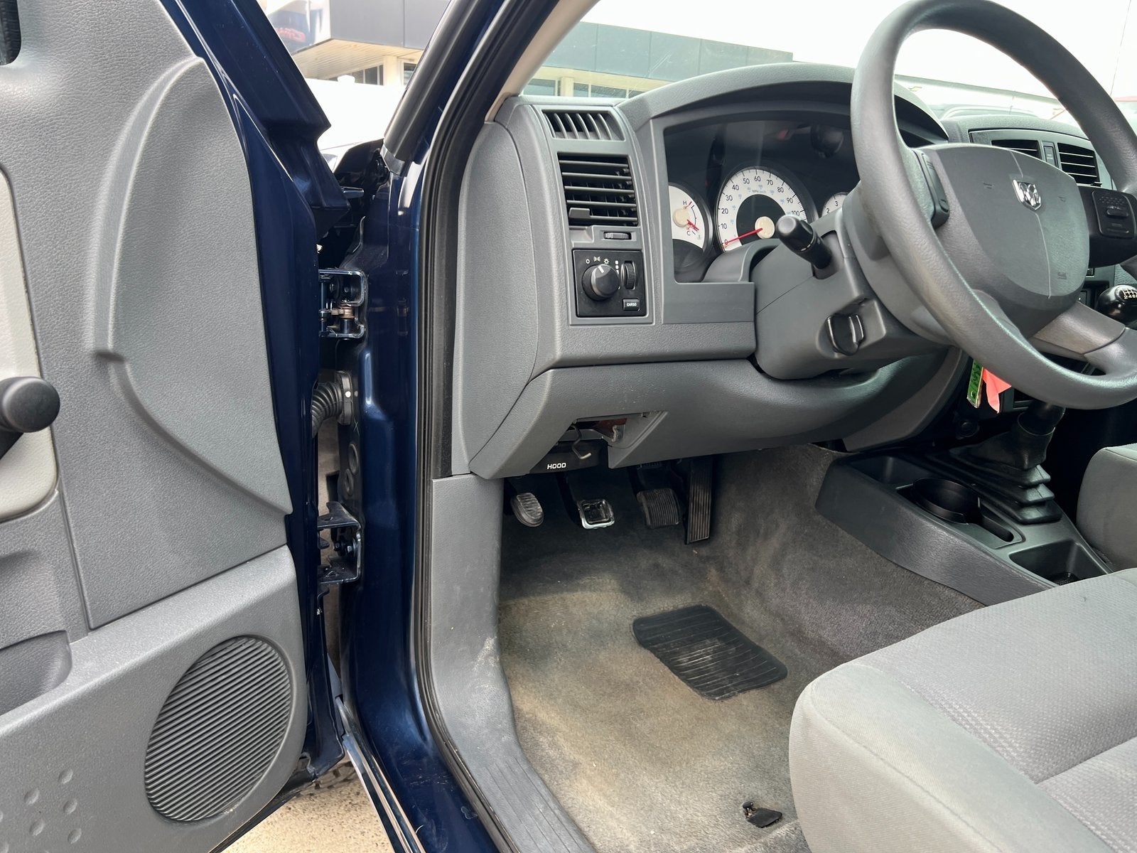 2006 Dodge Dakota ST