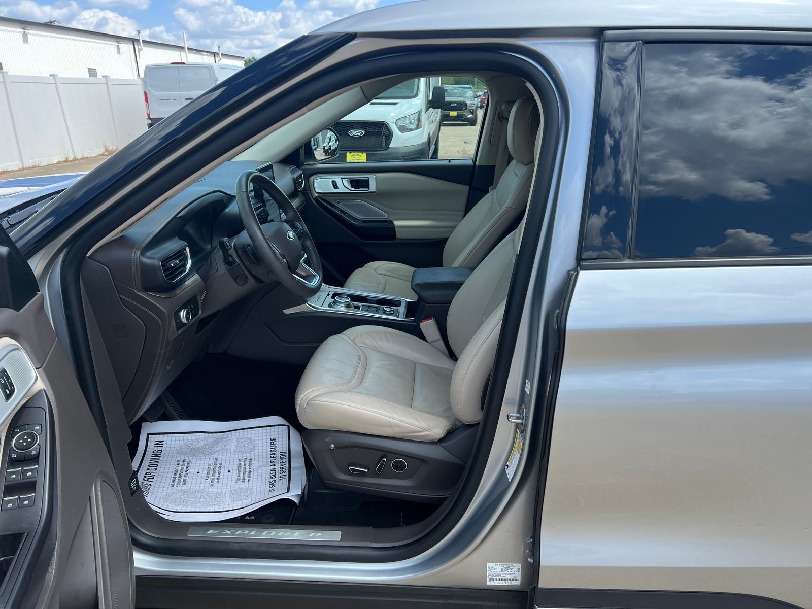 2020 Ford Explorer Platinum