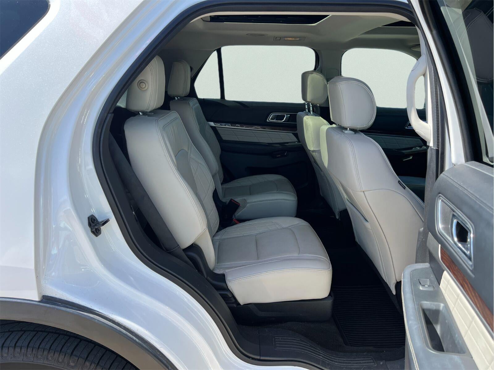 2016 Ford Explorer Platinum