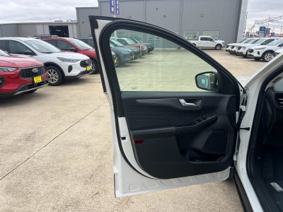 2026 Ford Escape Plug-In Hybrid Base