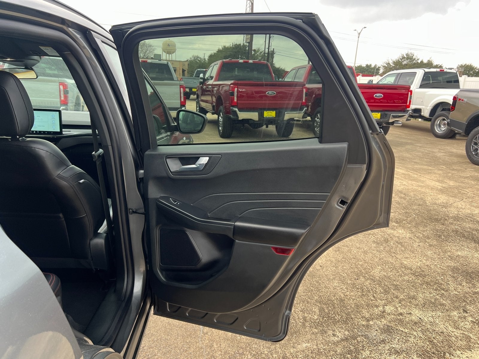 2025 Ford Escape ST-Line