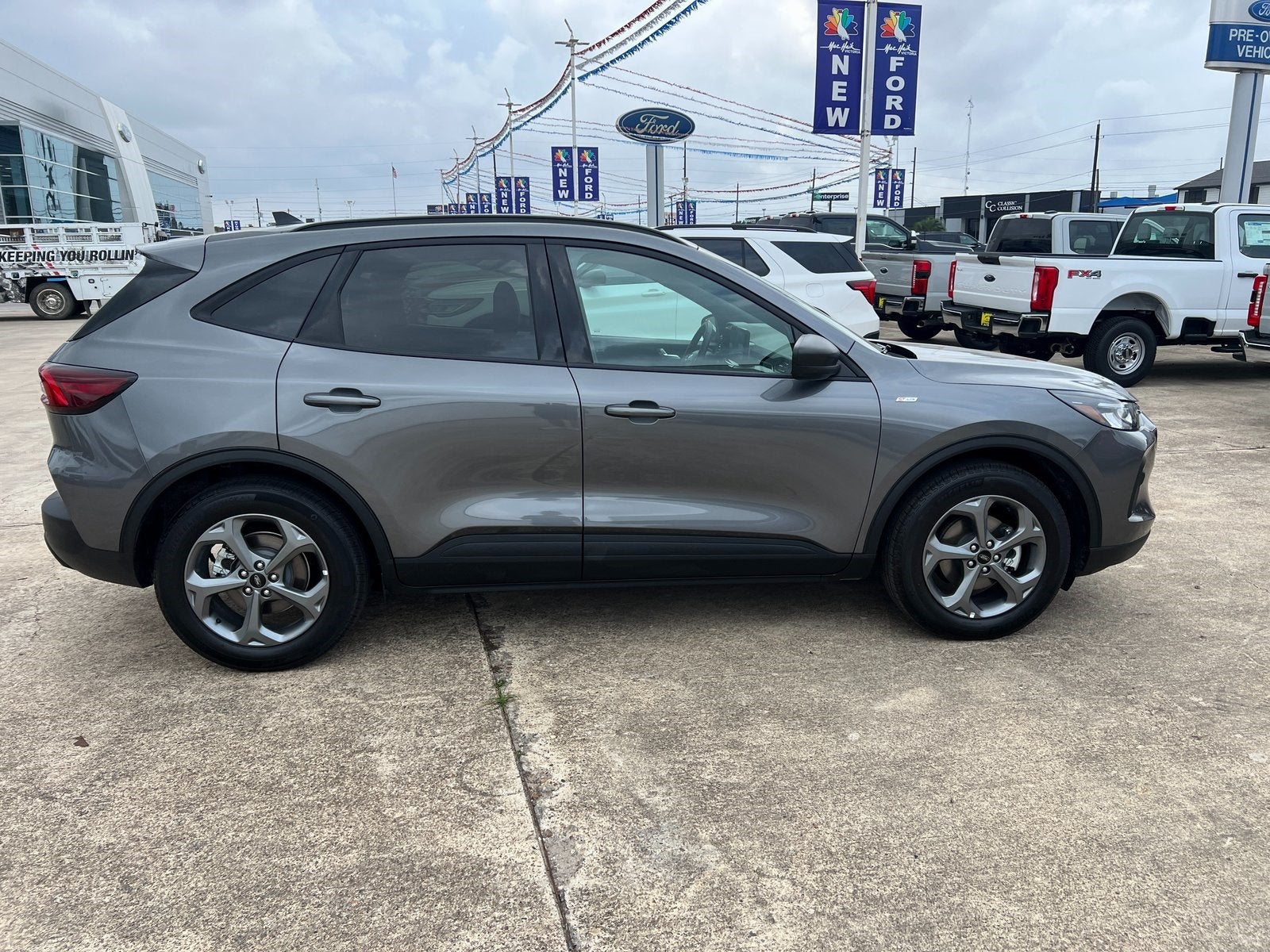 2025 Ford Escape ST-Line