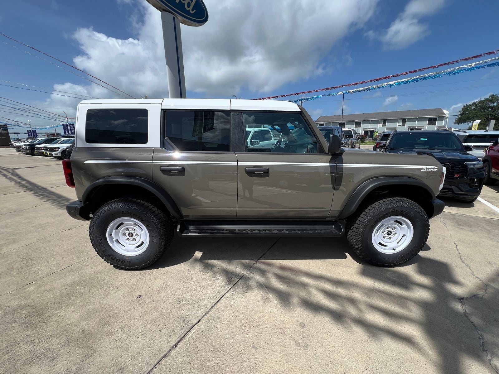 2026 Ford Bronco Heritage Edition