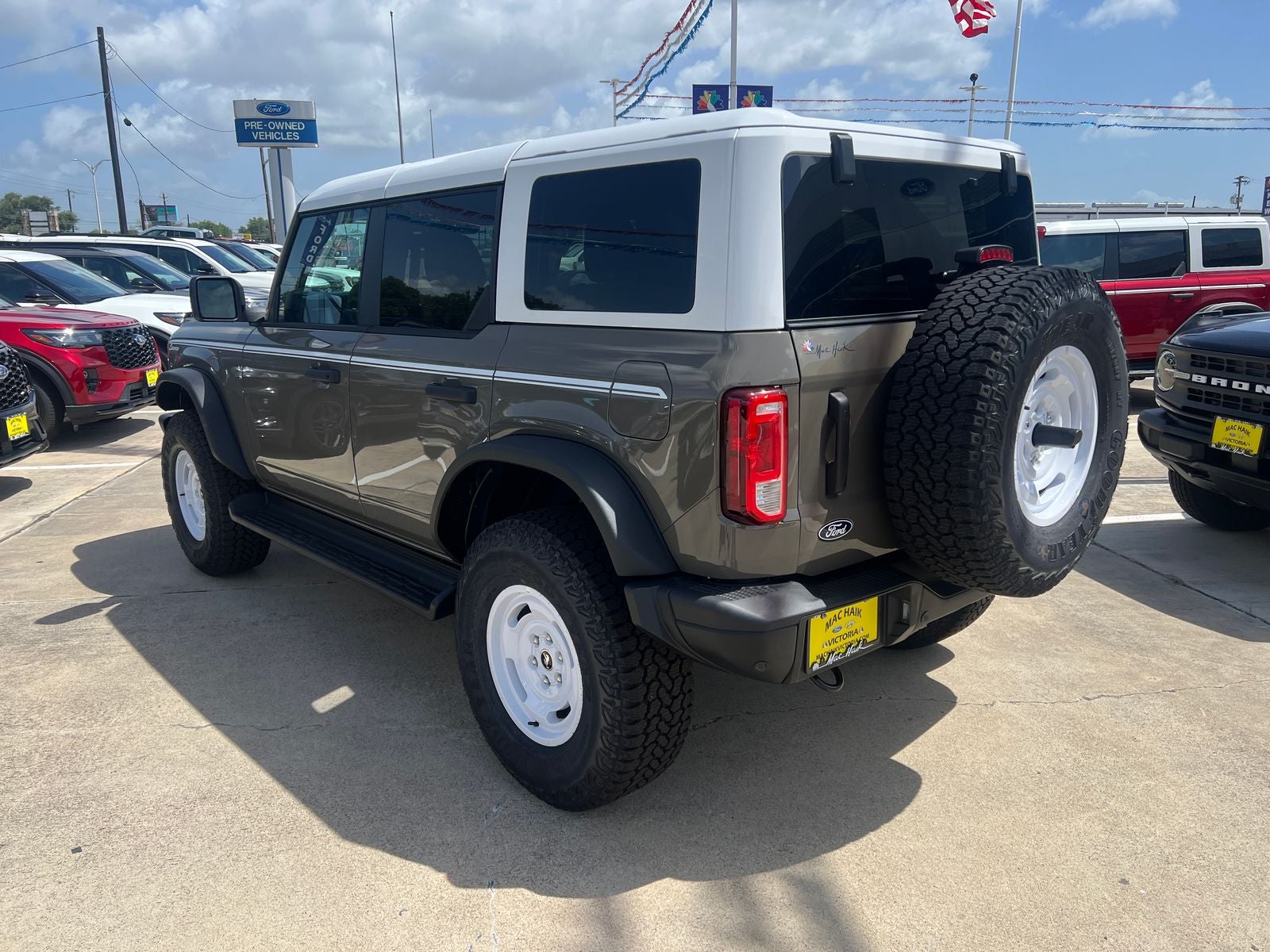 2026 Ford Bronco Heritage Edition