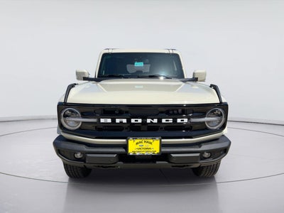 2026 Ford Bronco Outer Banks