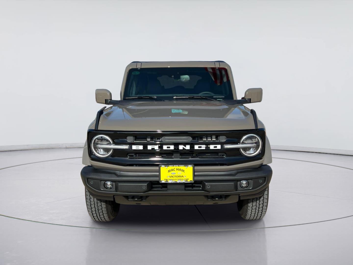 2026 Ford Bronco Outer Banks