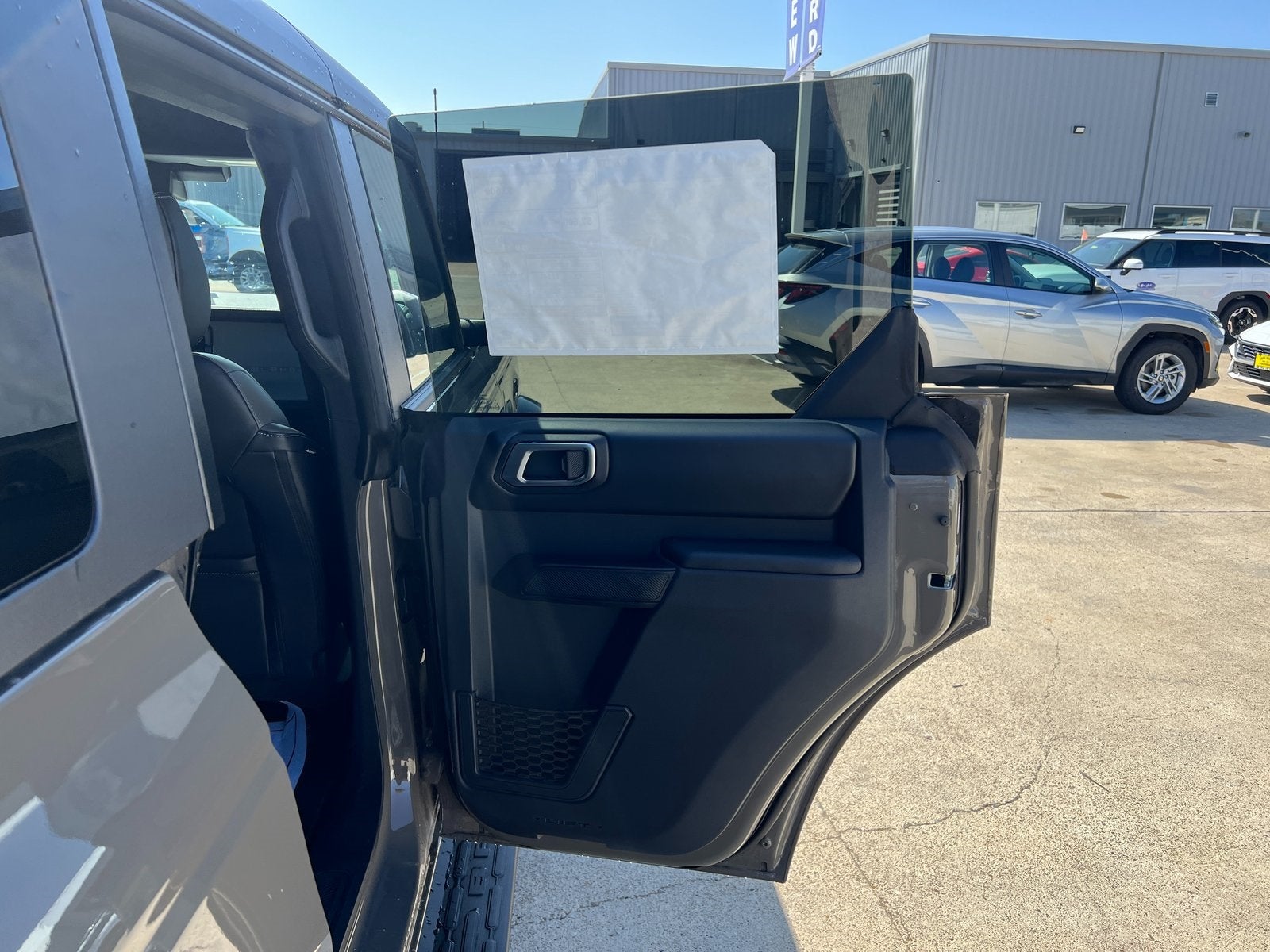 2025 Ford Bronco Outer Banks