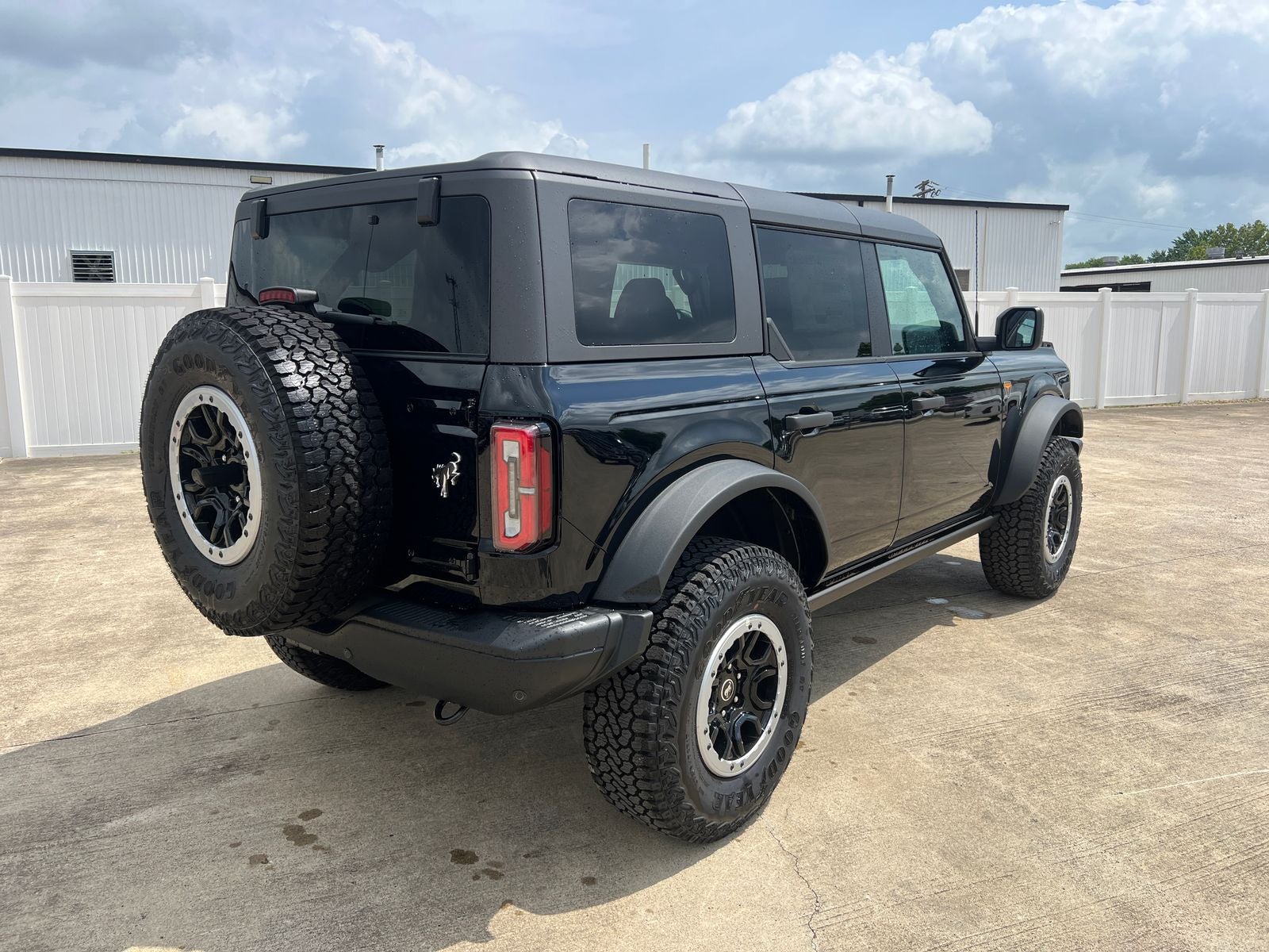 2026 Ford Bronco Badlands