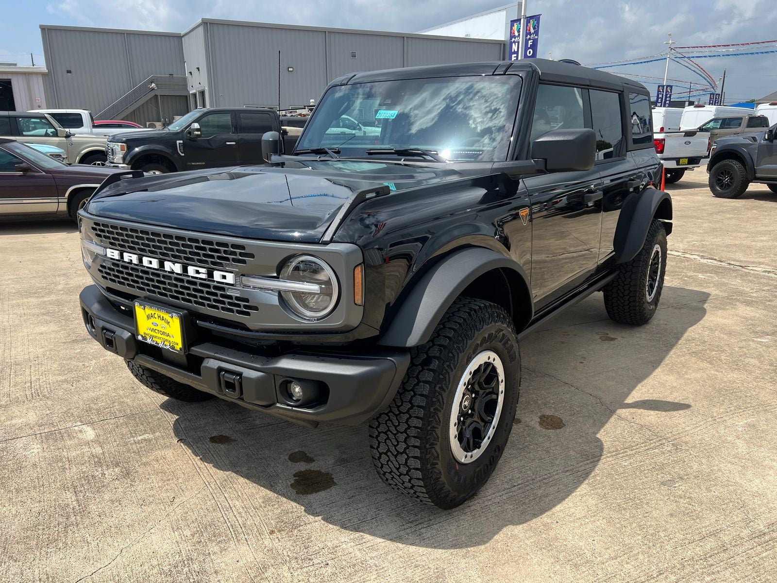 2026 Ford Bronco Badlands