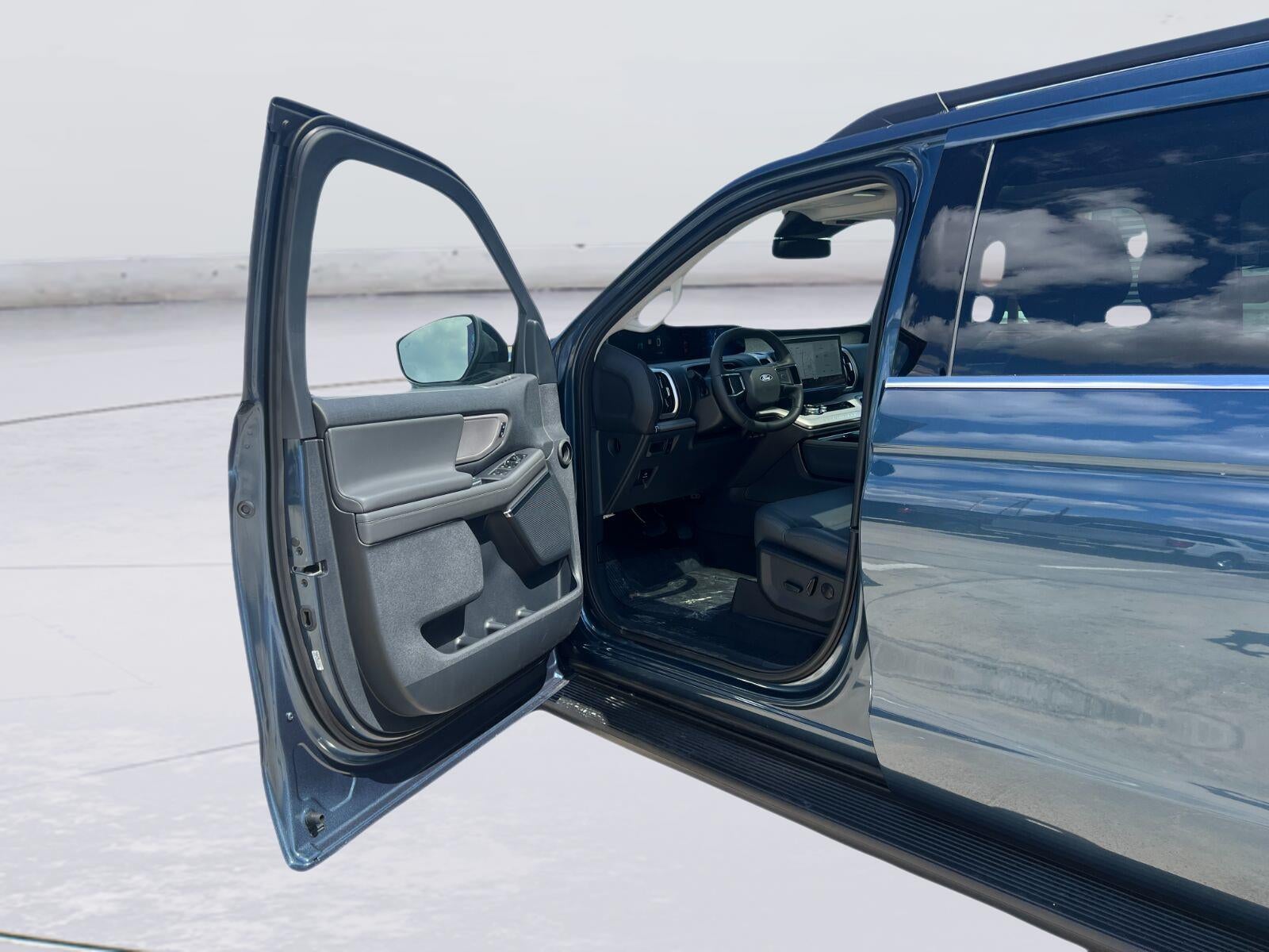 2027 Ford Expedition Max Active