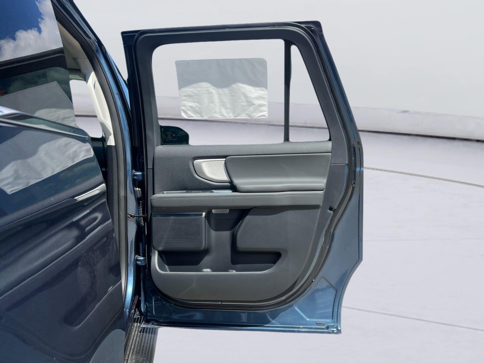 2027 Ford Expedition Max Active