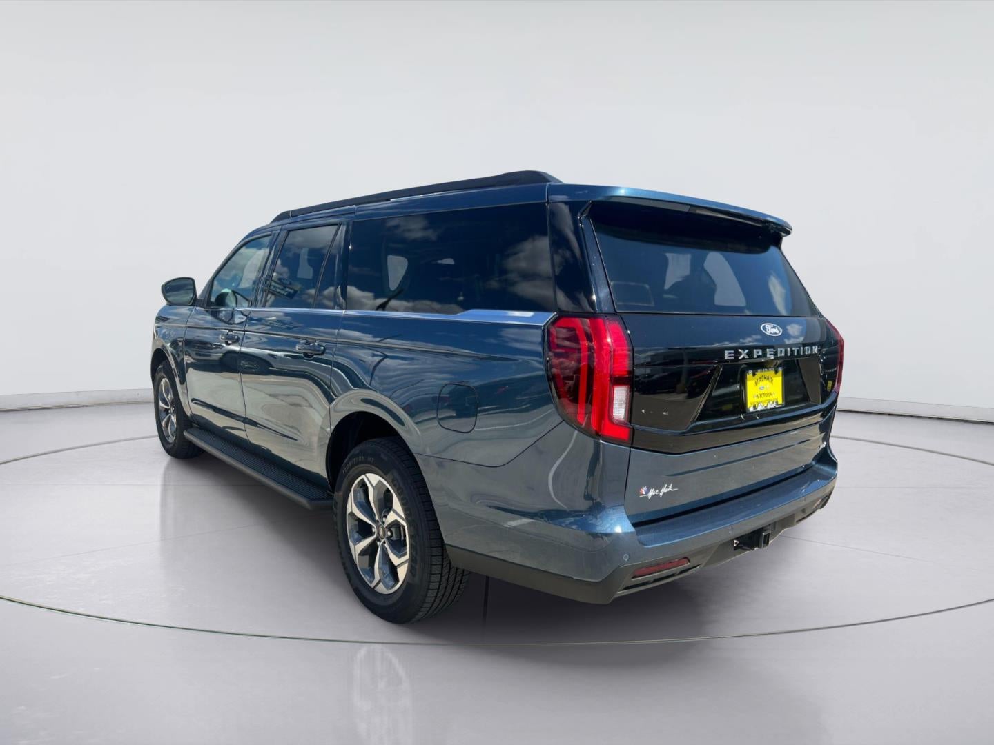 2027 Ford Expedition Max Active