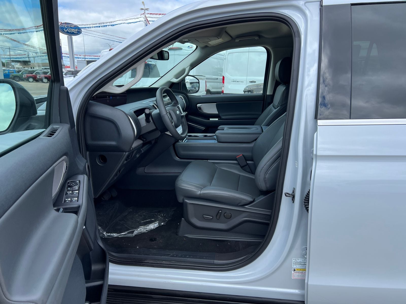 2026 Ford Expedition Active