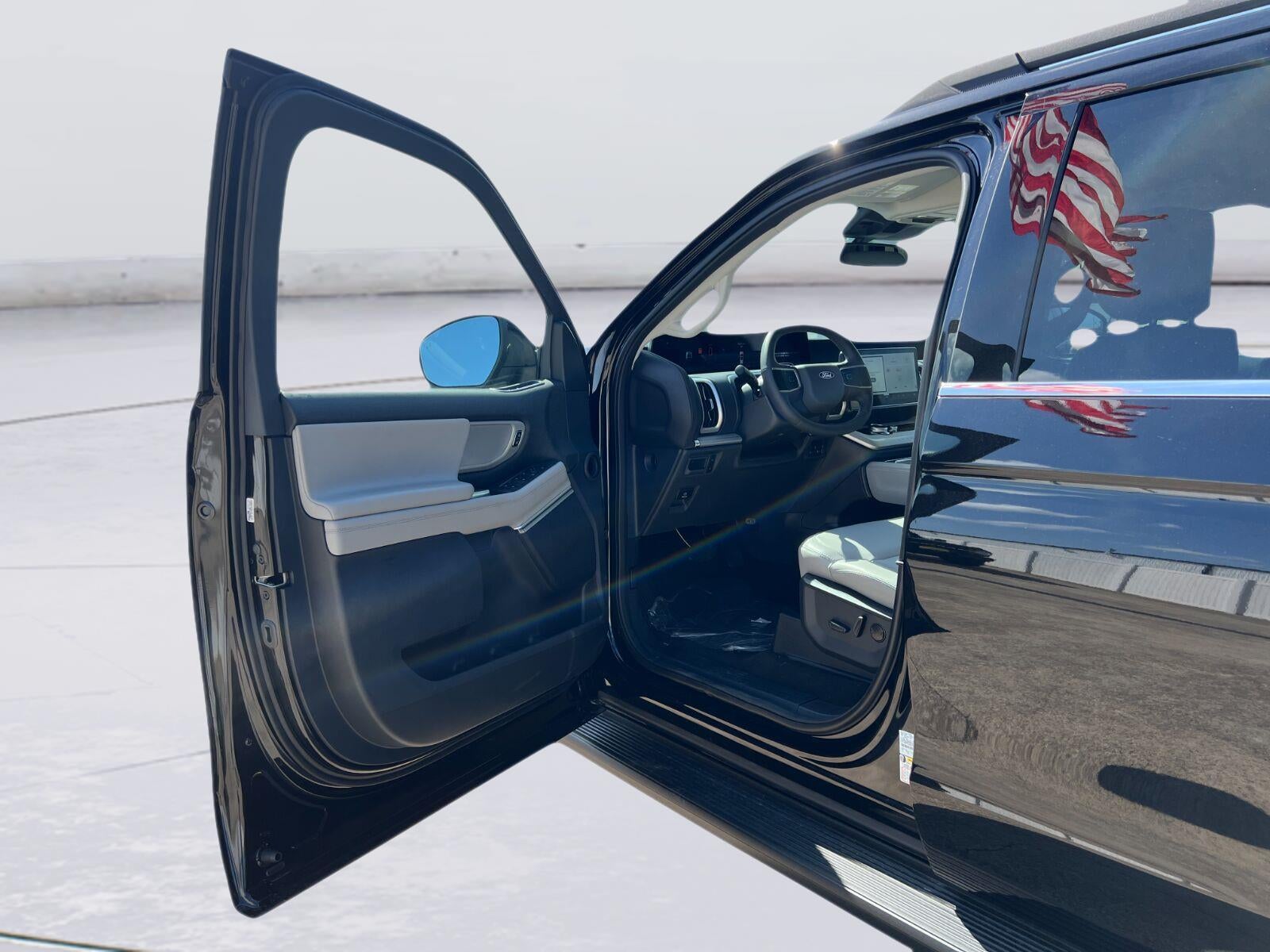 2027 Ford Expedition Active