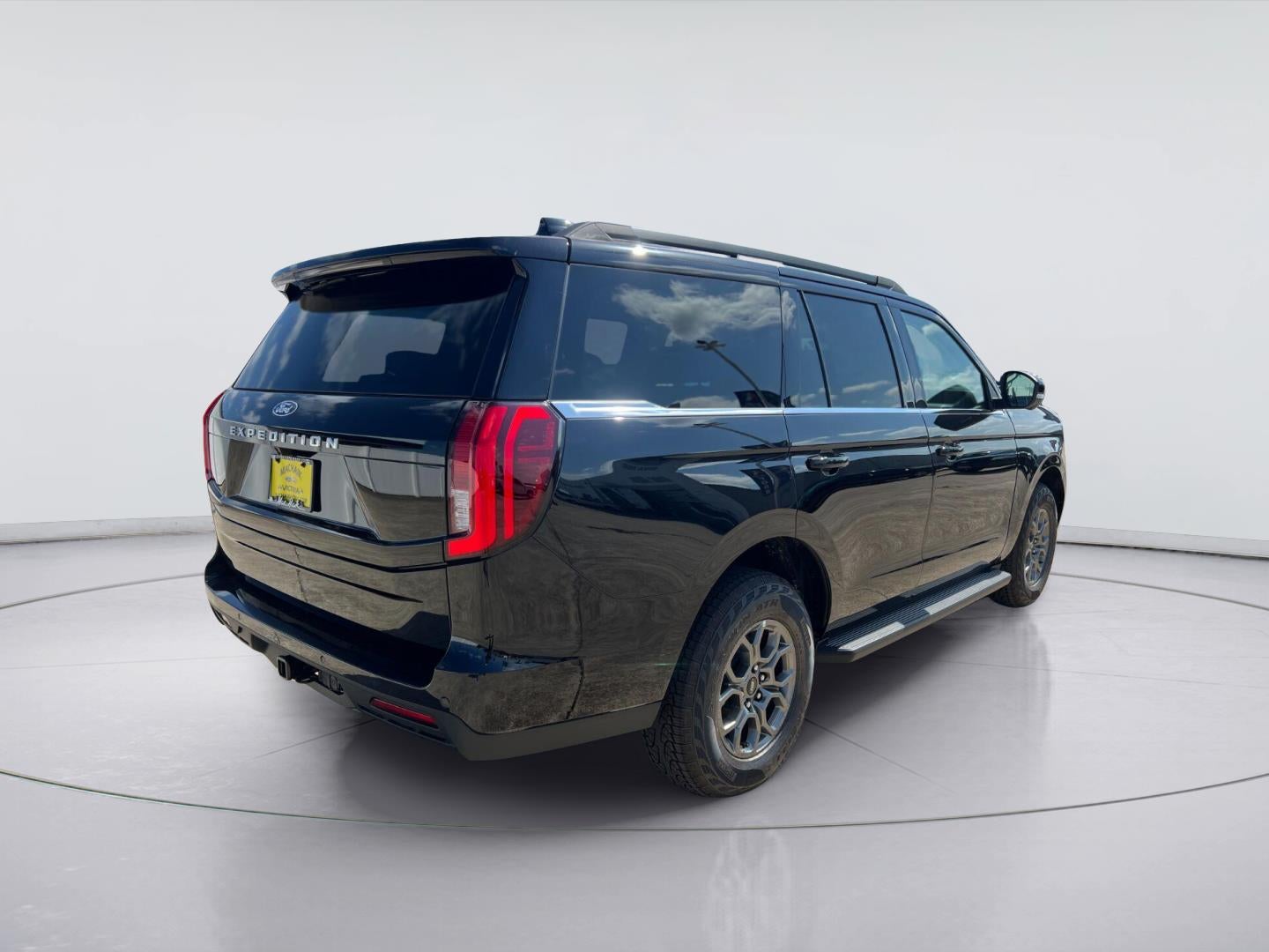 2027 Ford Expedition Active