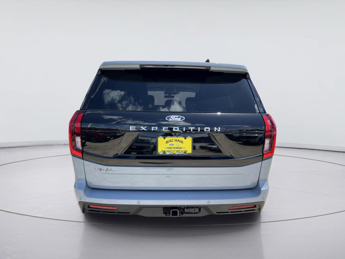 2027 Ford Expedition Active