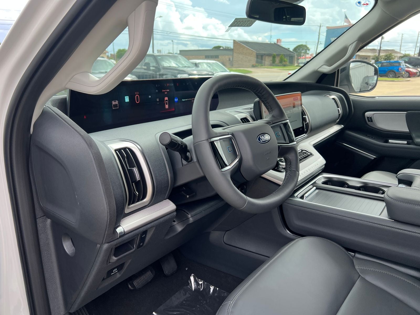 2026 Ford Expedition Active