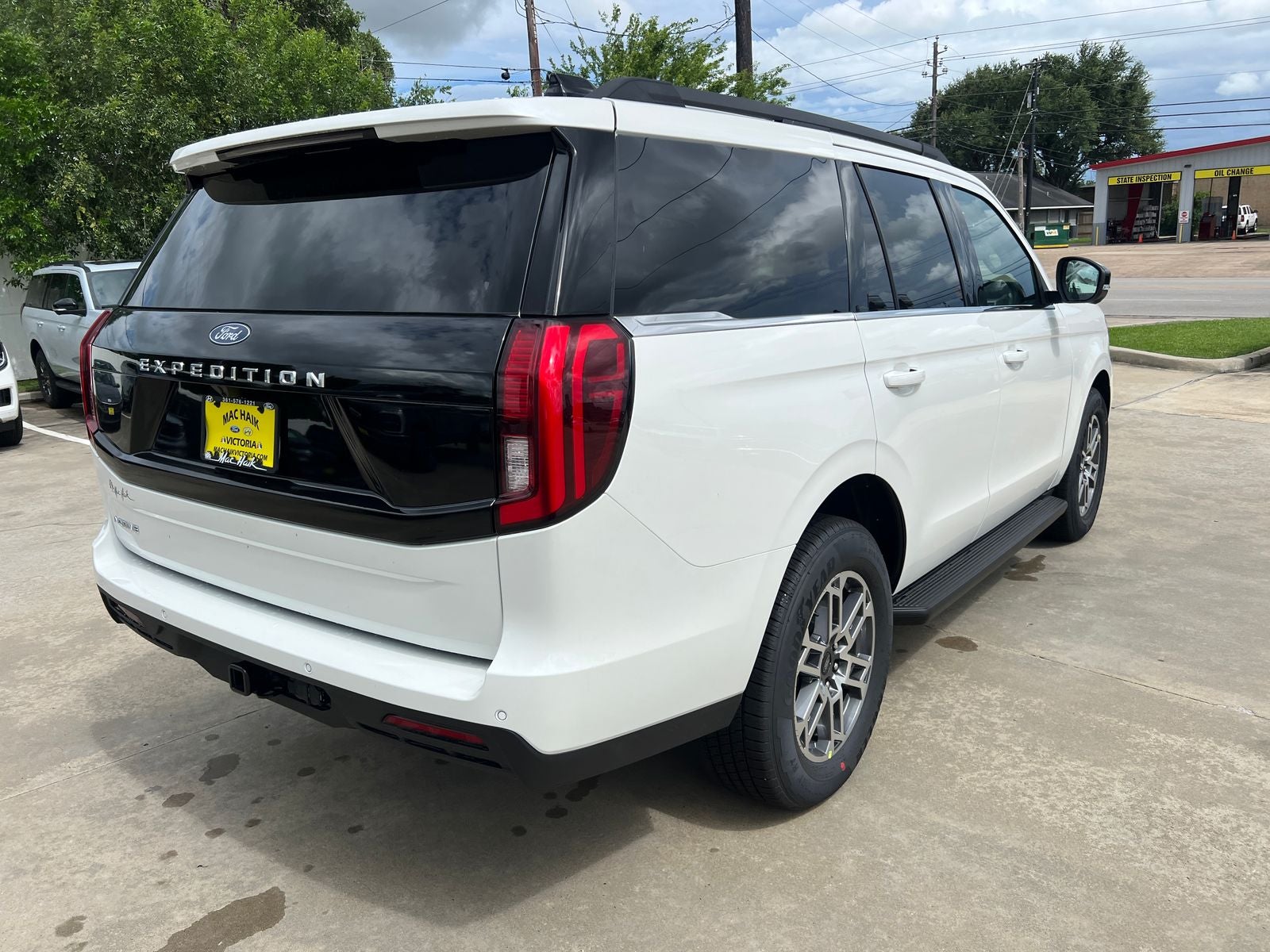 2026 Ford Expedition Active
